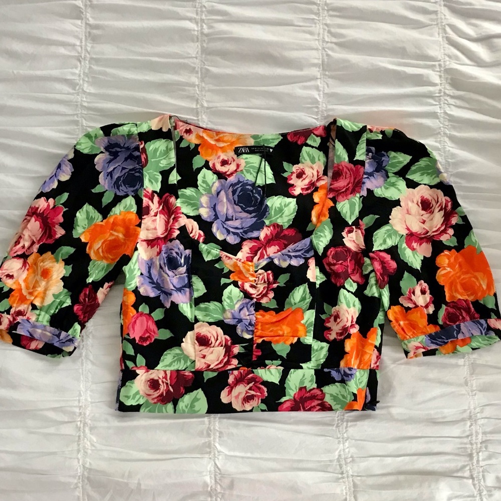 Zara floral crop top NWOT